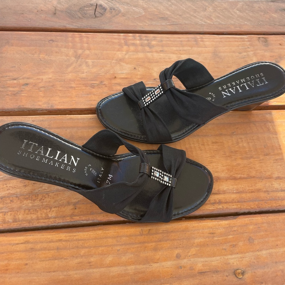 Italian Shoemakers Black Heeled Sandals with Rhinestone Accent size 7
